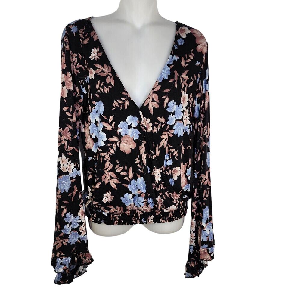 American Eagle Soft Sexy Crepe Top Small Floral Faux Wrap V Neck Bell Sleeve